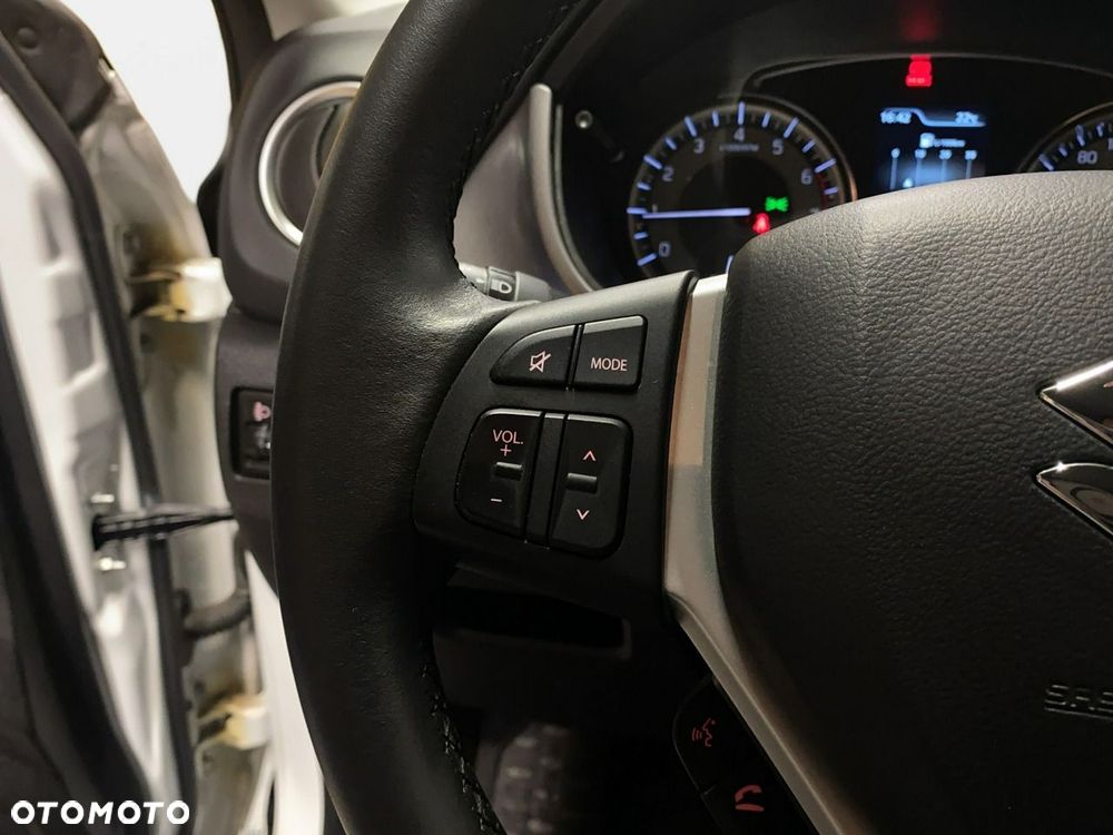 Suzuki Vitara - 22