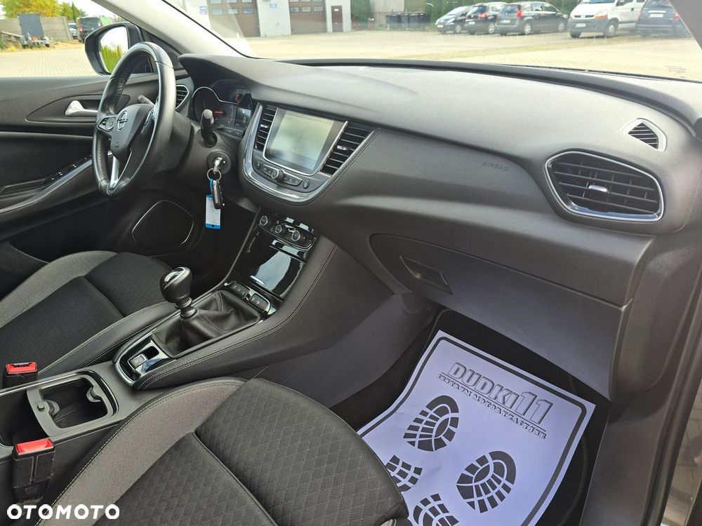 Opel Grandland X - 24