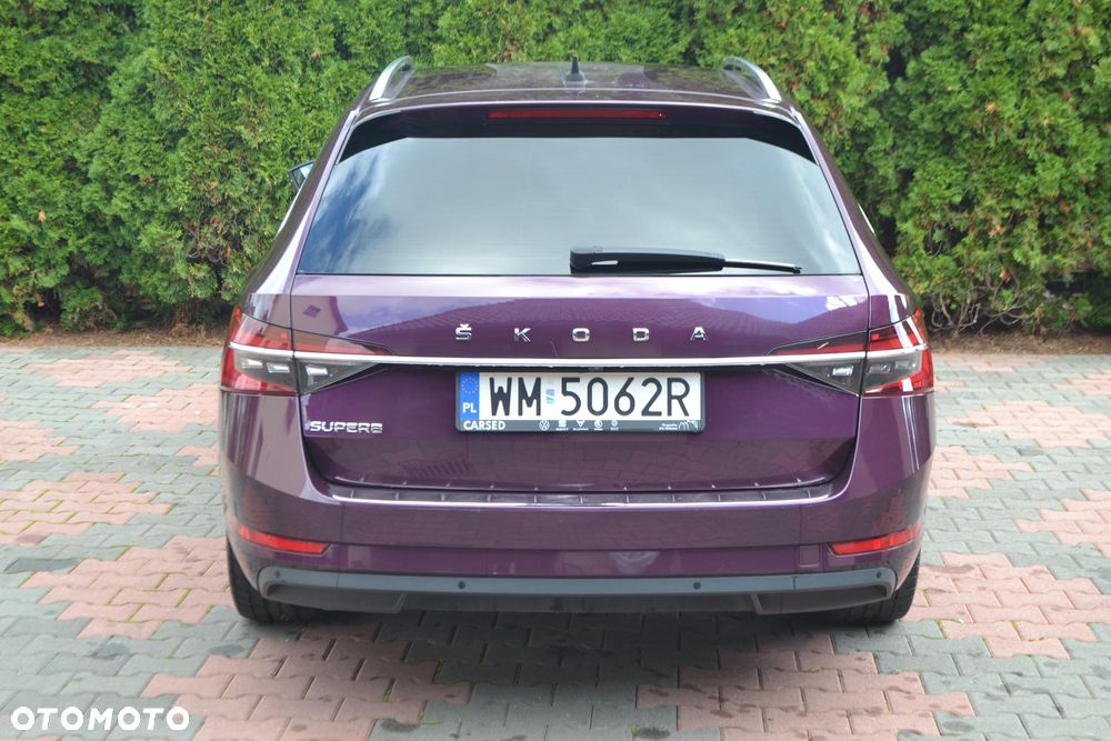 Skoda Superb 2.0 TDI SCR Style DSG - 6
