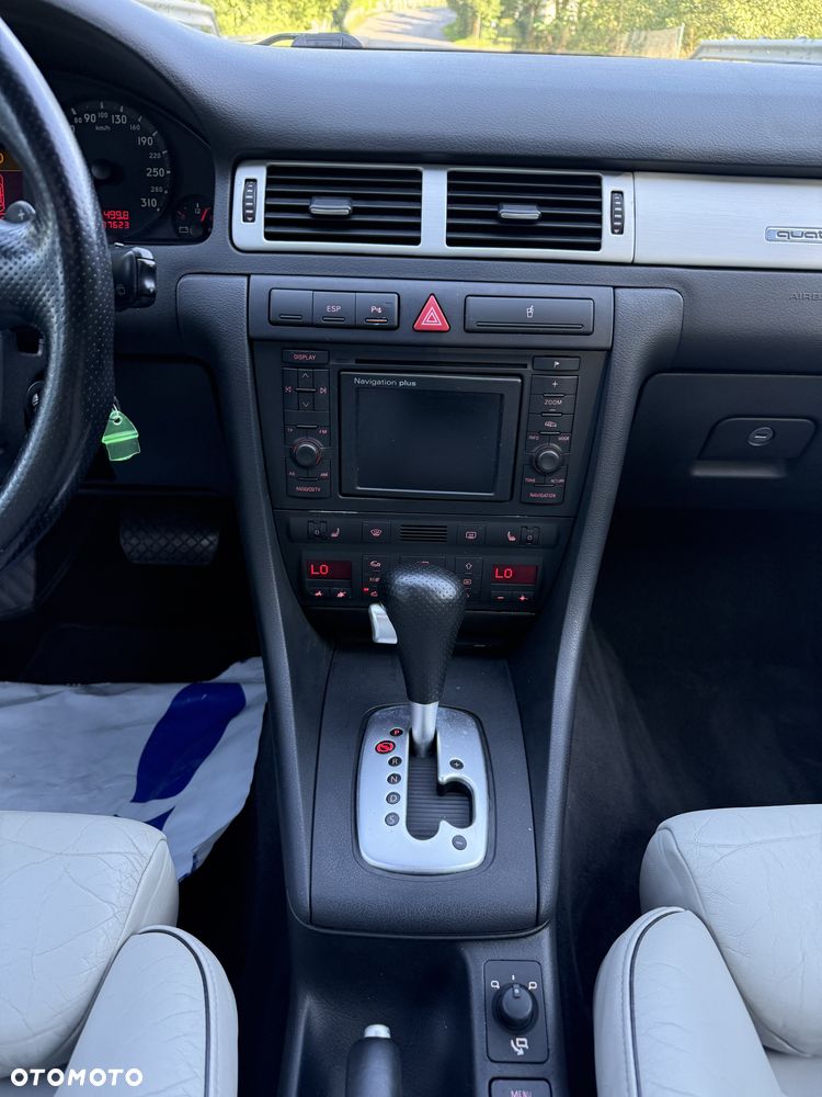 Audi RS6 4.2 Quattro Tiptr - 30