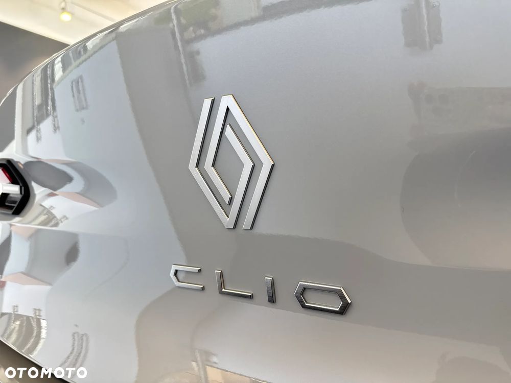 Renault Clio 1.2 TCe Techno EDC - 26