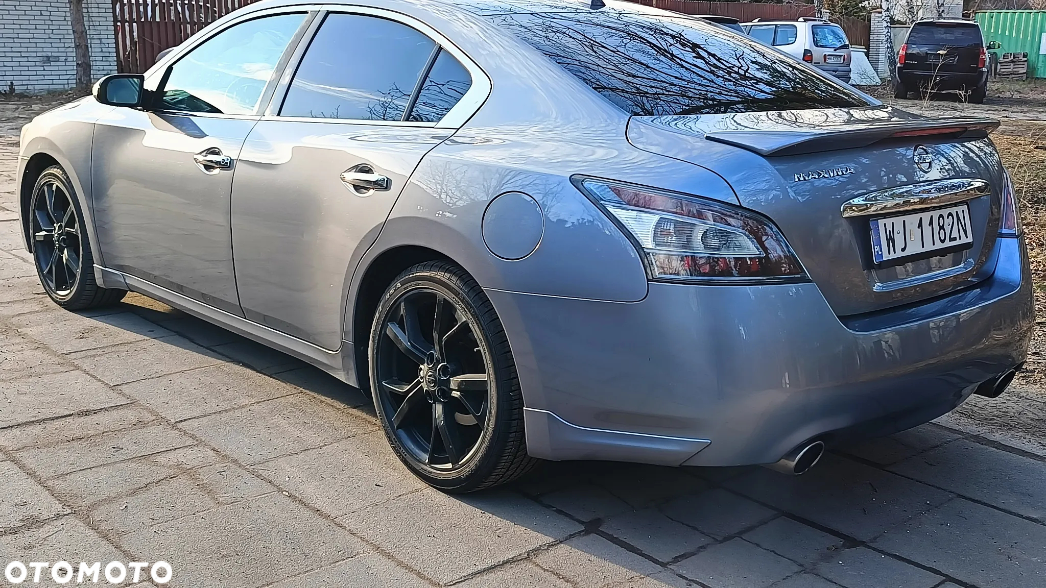 Nissan Maxima 3.5 S - 17