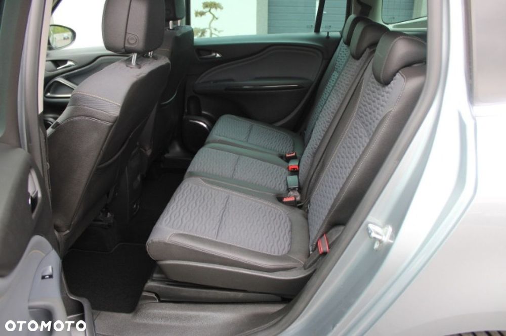 Opel Zafira - 20
