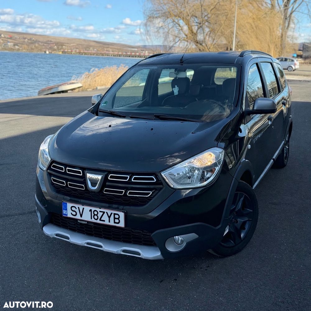 Dacia Lodgy TCe 115 Stepway - 1