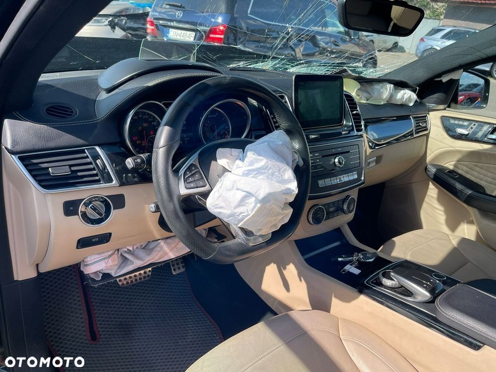 Mercedes-Benz GLE AMG 43 4M 9G-TRONIC AMG Line - 11