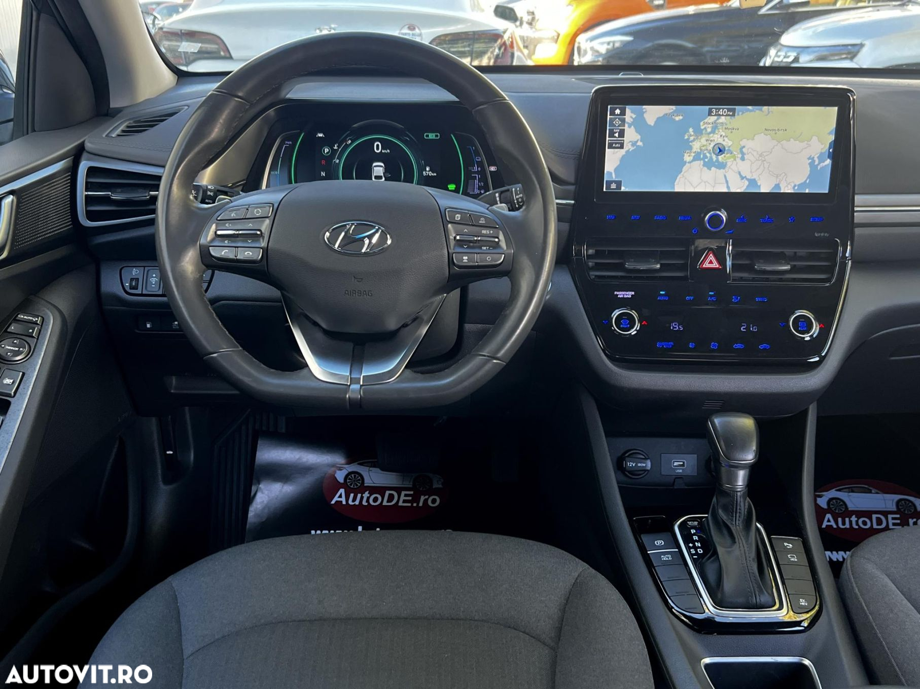 Hyundai IONIQ - 9