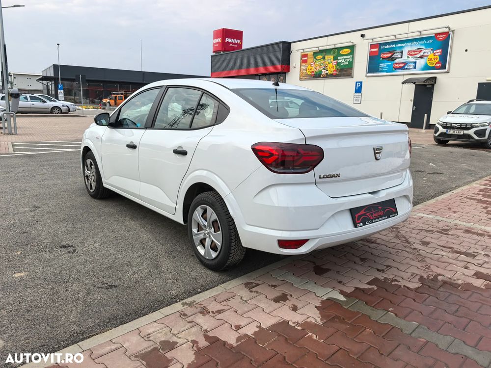 Dacia Logan TCe 90 Essential - 3