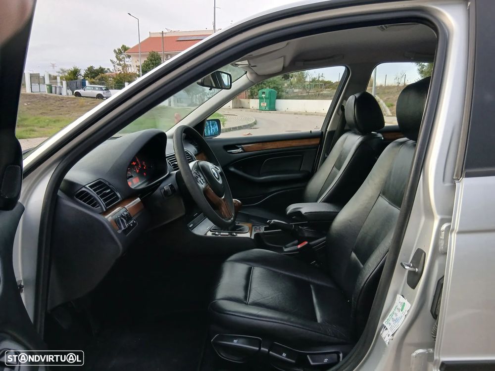 BMW 320 d Séc.XXI - 6