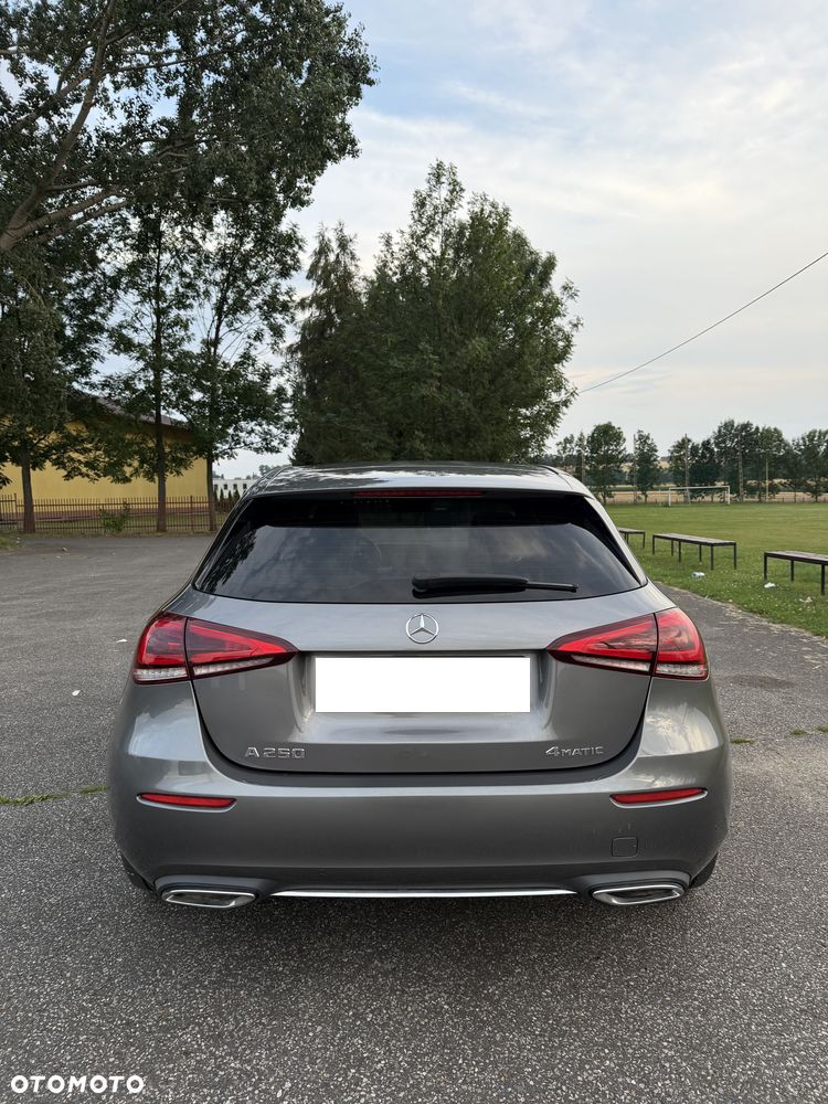 Mercedes-Benz Klasa A 250 4Matic 7G-DCT Edition 19 - 10