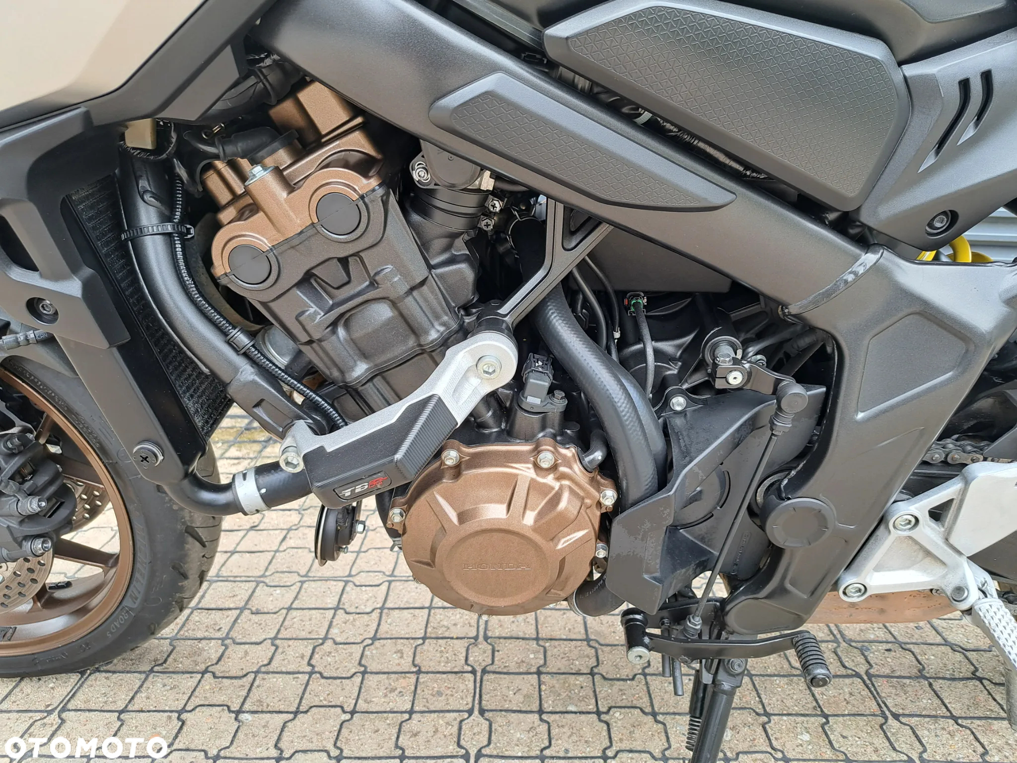 Honda CB - 7
