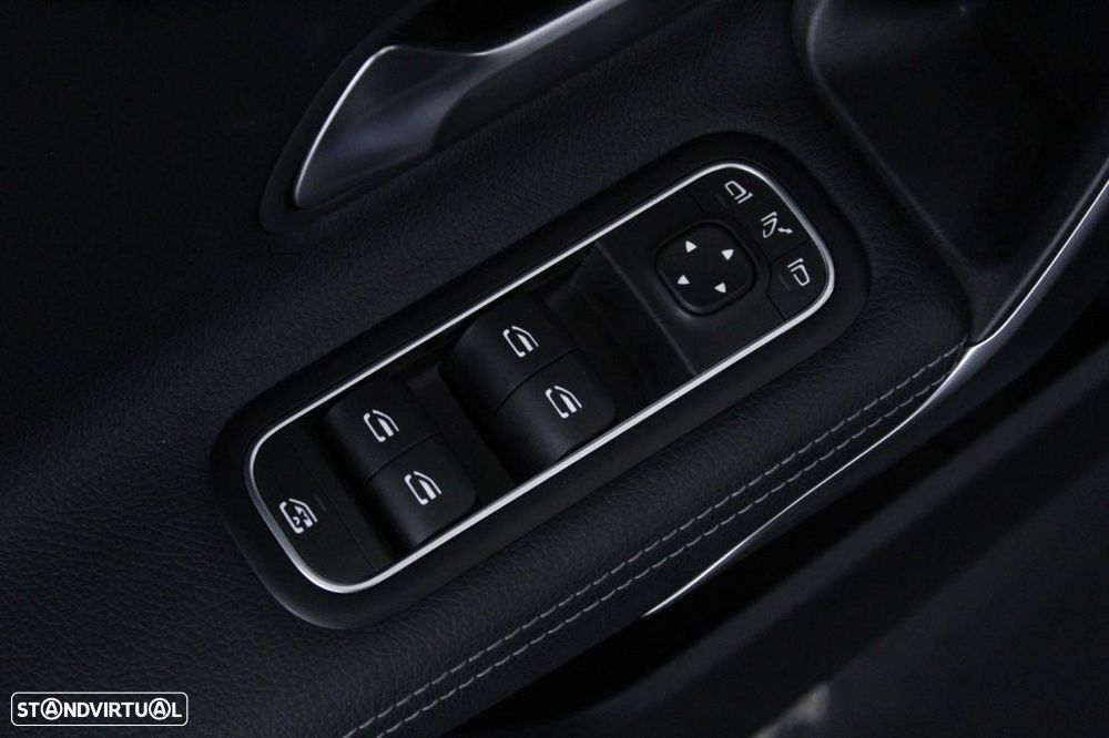 Mercedes-Benz A 200 d - 19