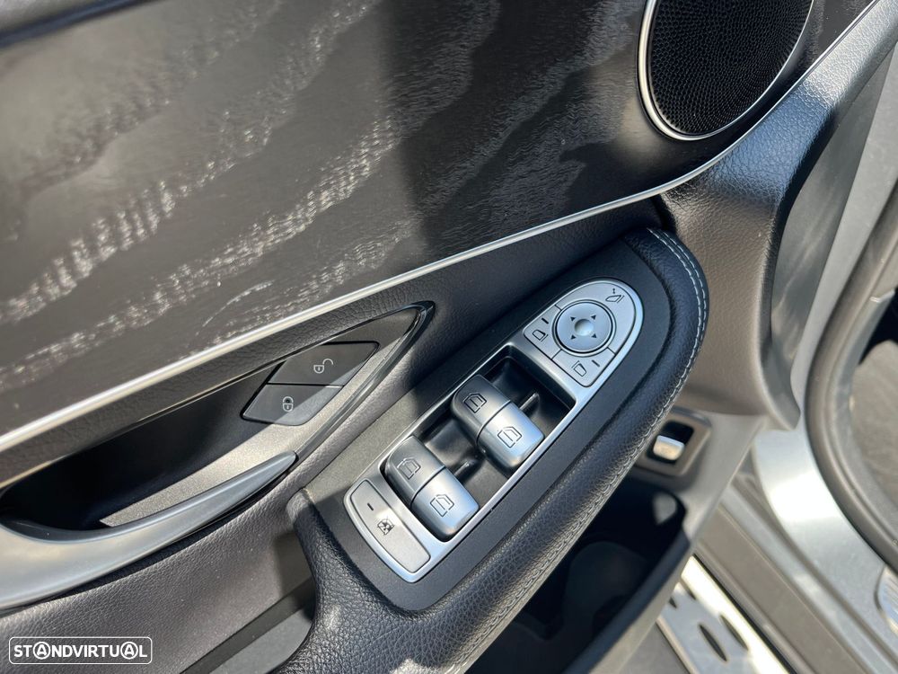 Mercedes-Benz GLC 220 d Coupe 4Matic 9G-TRONIC Exclusive - 16
