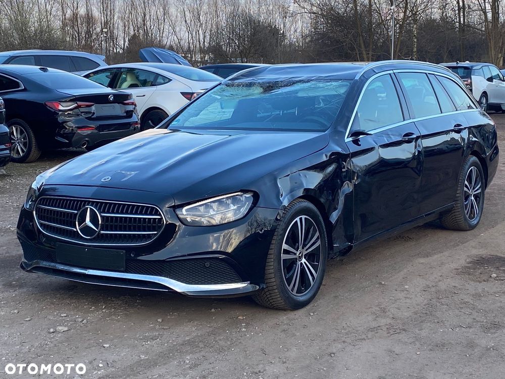 Mercedes-Benz Klasa E - 9