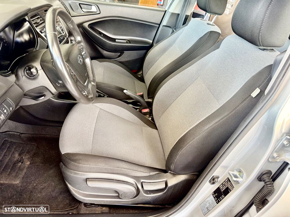 Hyundai i20 1.1 CRDi Style - 16
