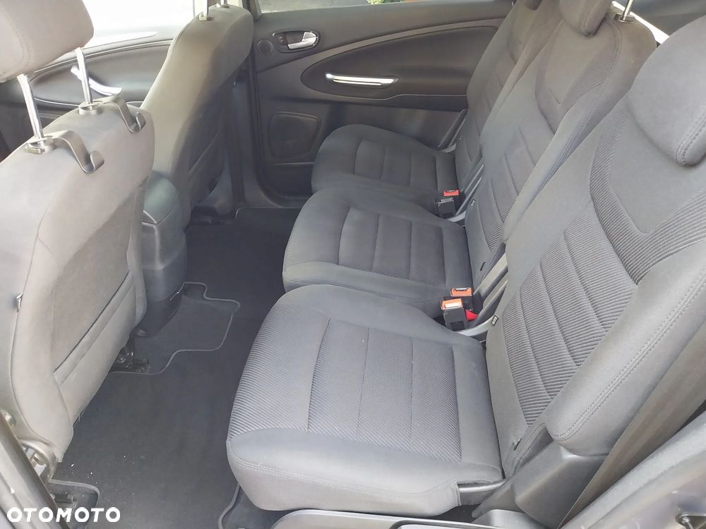 Ford S-Max 2.0 TDCi DPF Titanium - 22