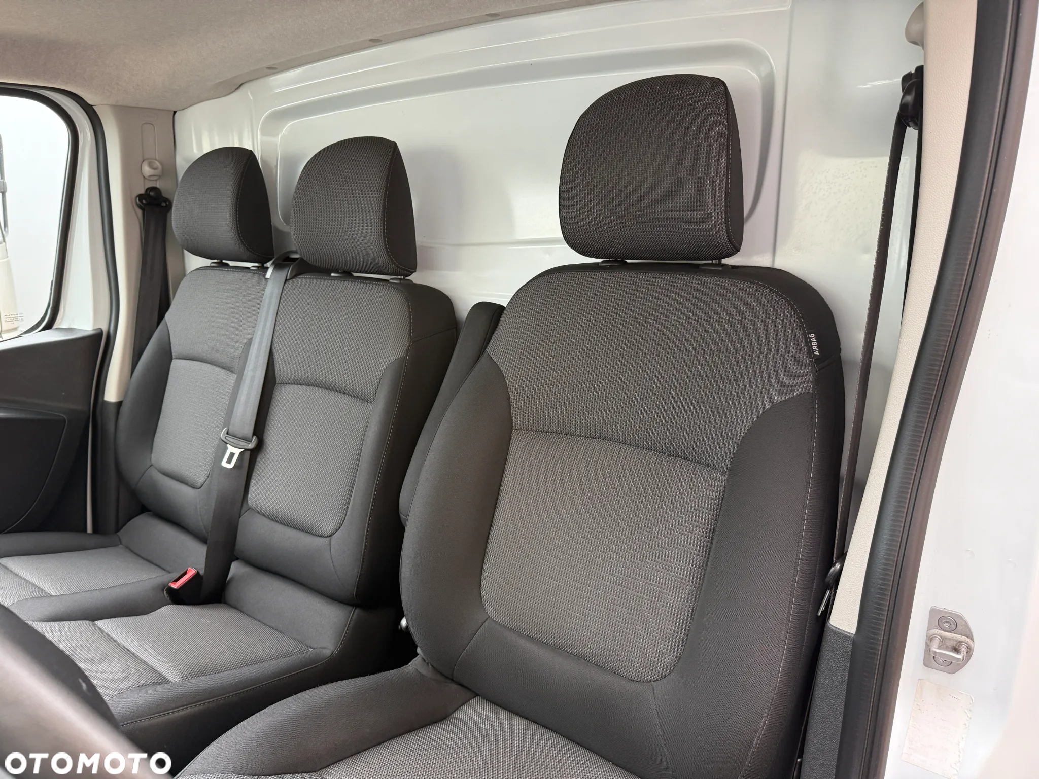 Renault Trafic L2H2 Winda - 24
