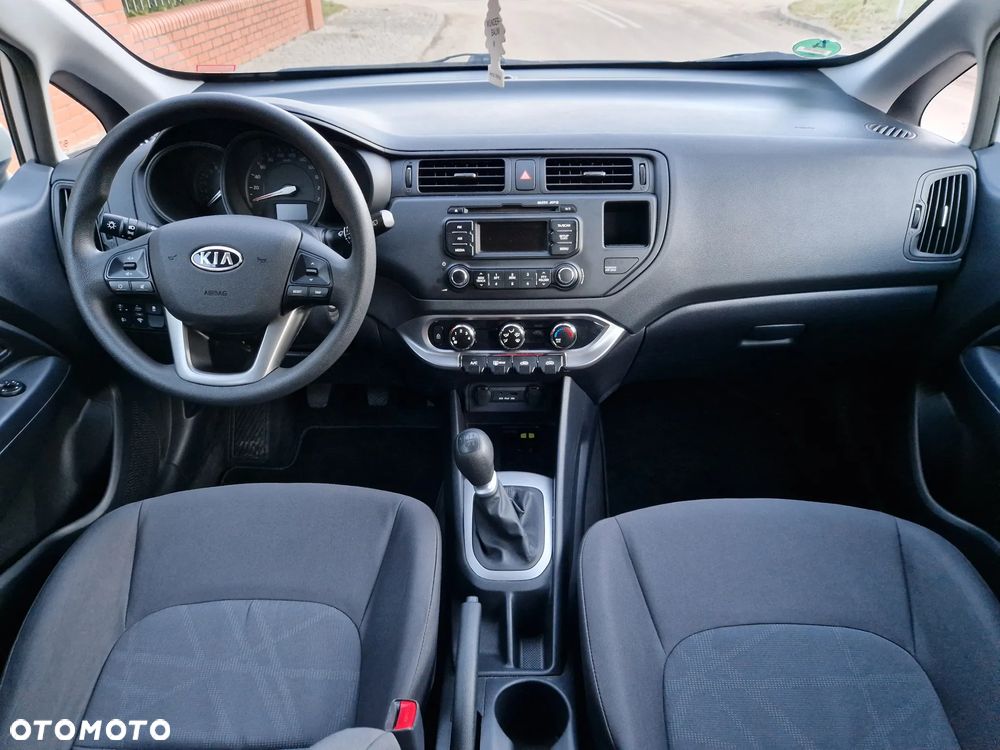 Kia Rio 1.4 Edition 7 - 4