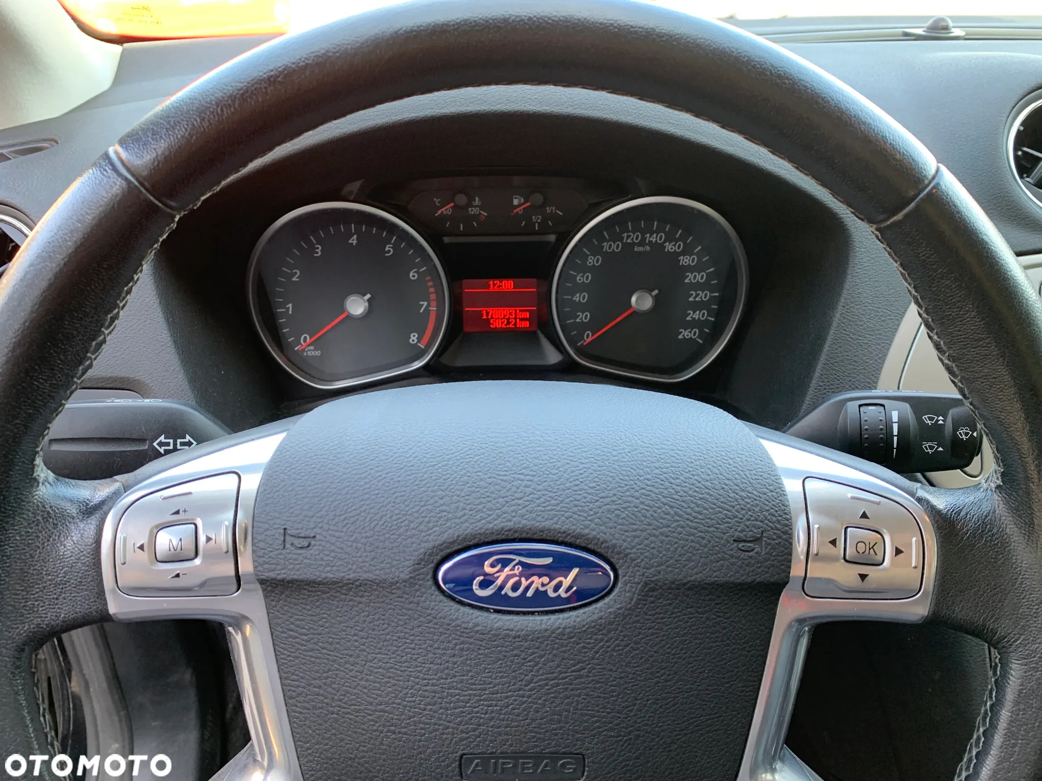 Ford Mondeo - 10