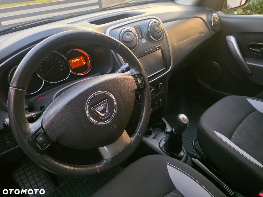 Dacia Sandero - 31