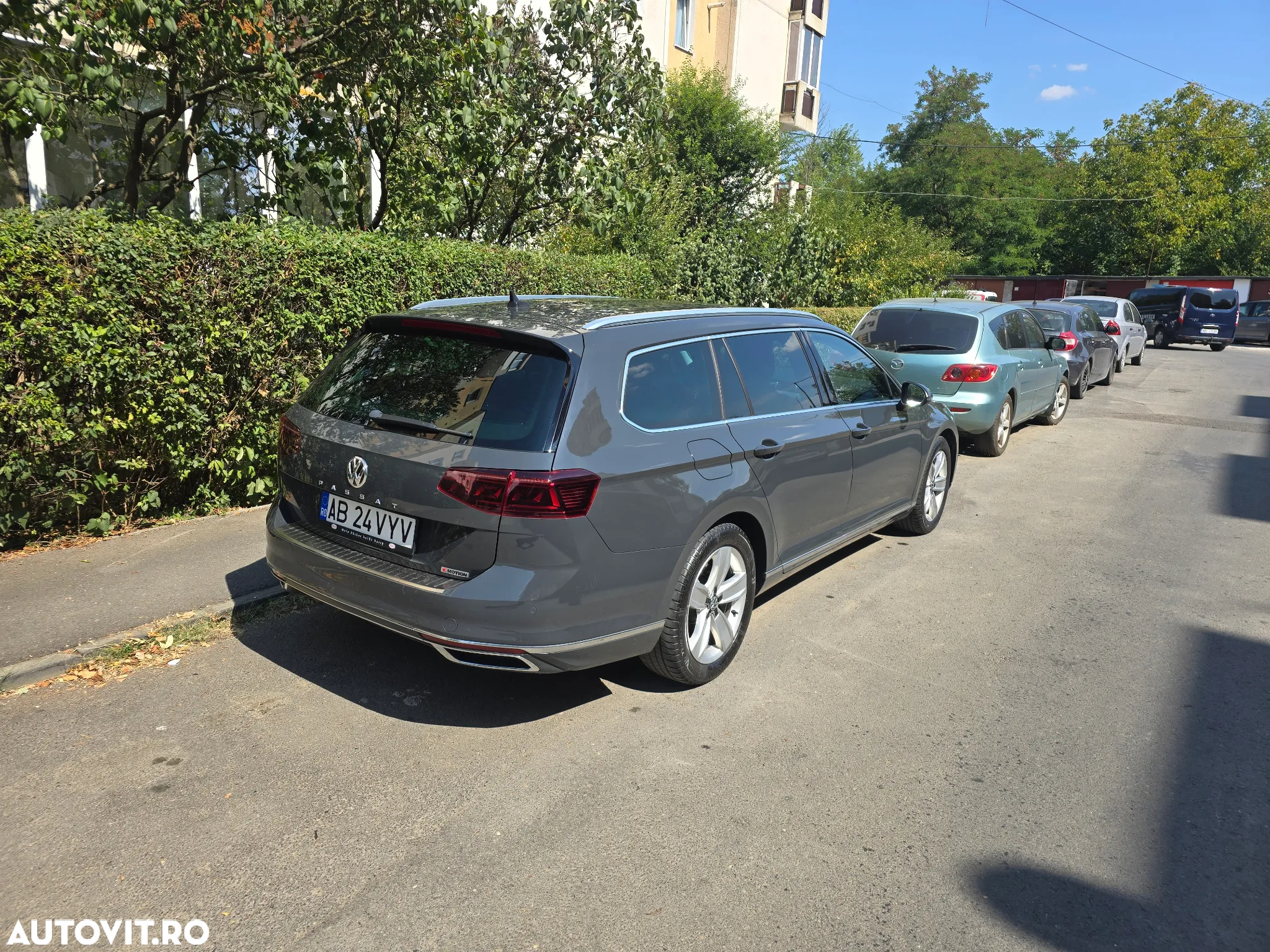 Volkswagen Passat 2.0 TDI DSG 4Motion Highline - 10