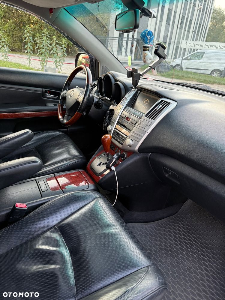 Lexus RX - 8