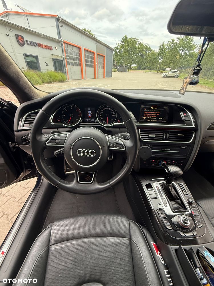 Audi A4 Avant 3.0 TDI Quattro S tronic - 19