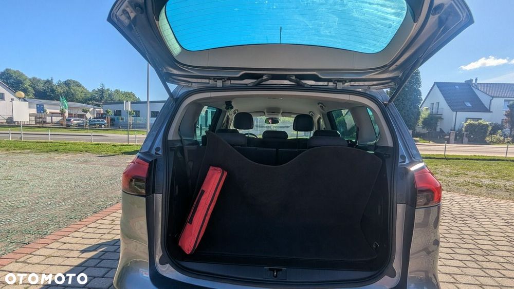Opel Zafira - 21
