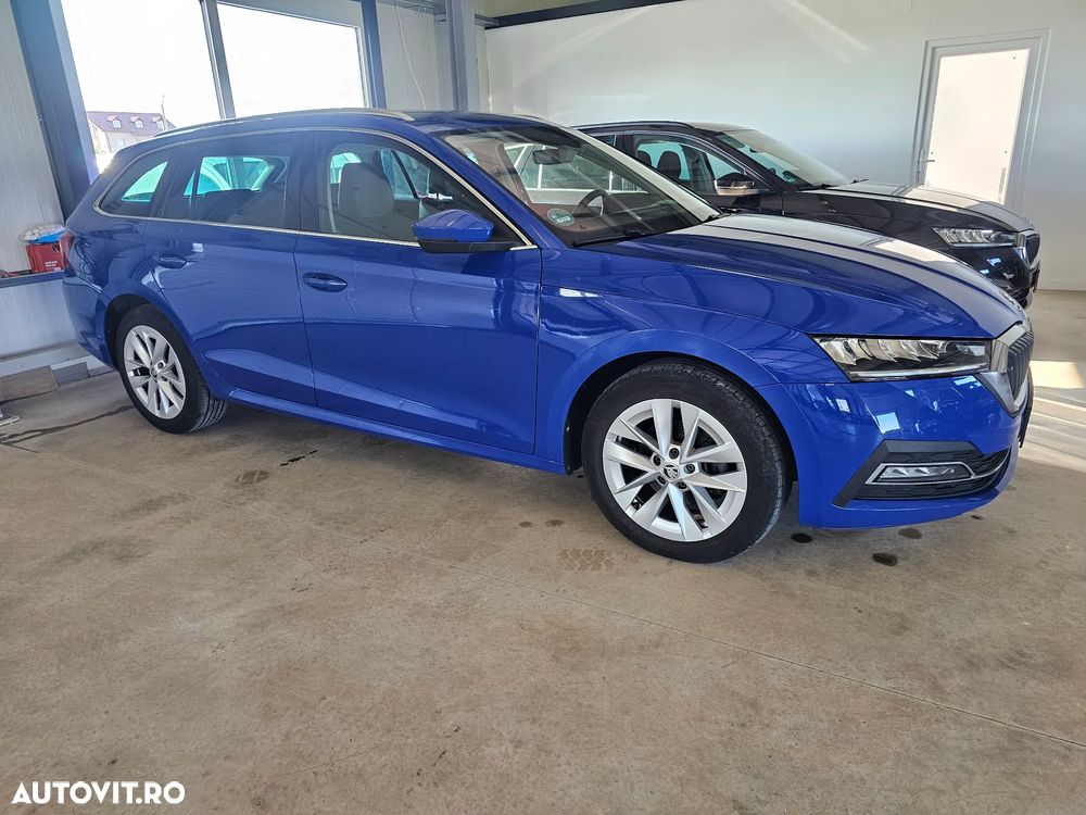 Skoda Octavia 2.0 TDI Premium Edition - 1