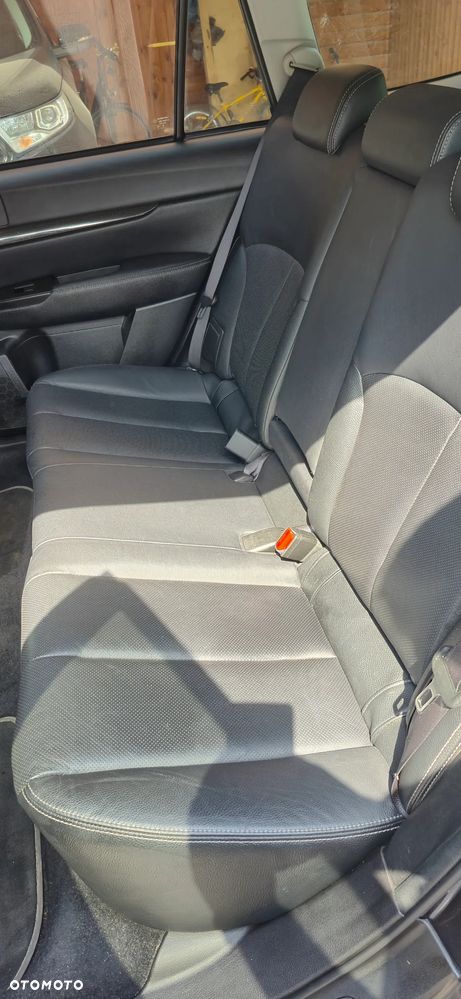 Subaru Legacy 2.5i Comfort Navi - 7