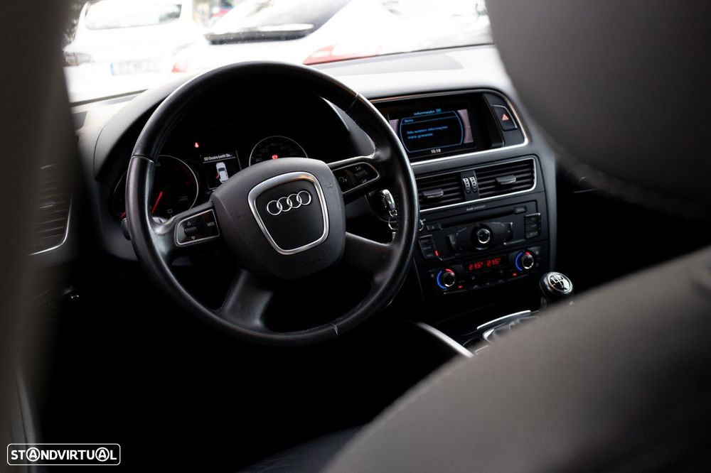 Audi Q5 2.0 TDI quattro - 30