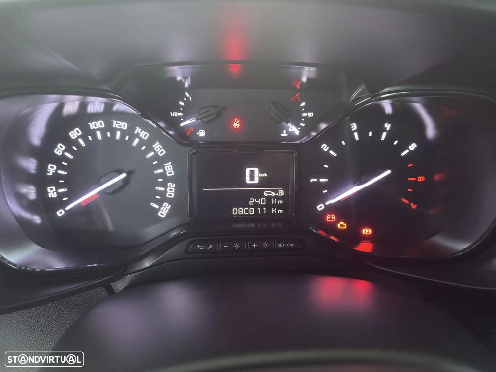 Toyota proace city exclusive - 13