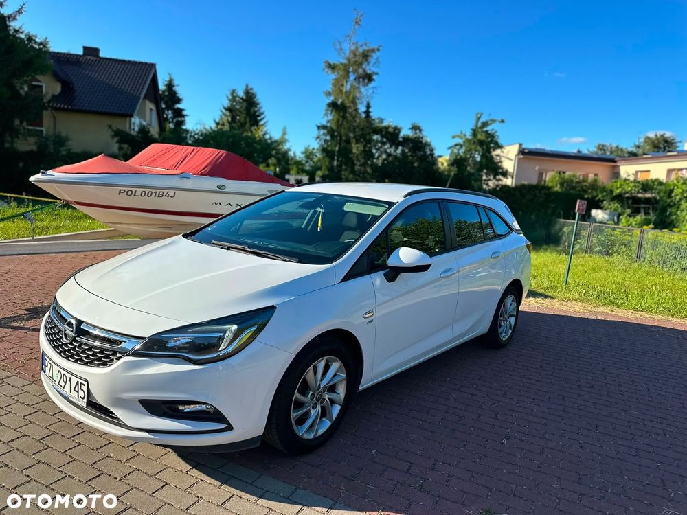 Opel Astra 1.6 D (CDTI) Start/Stop Innovation - 1