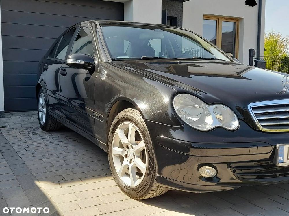 Mercedes-Benz Klasa C 200 CDI Classic - 3