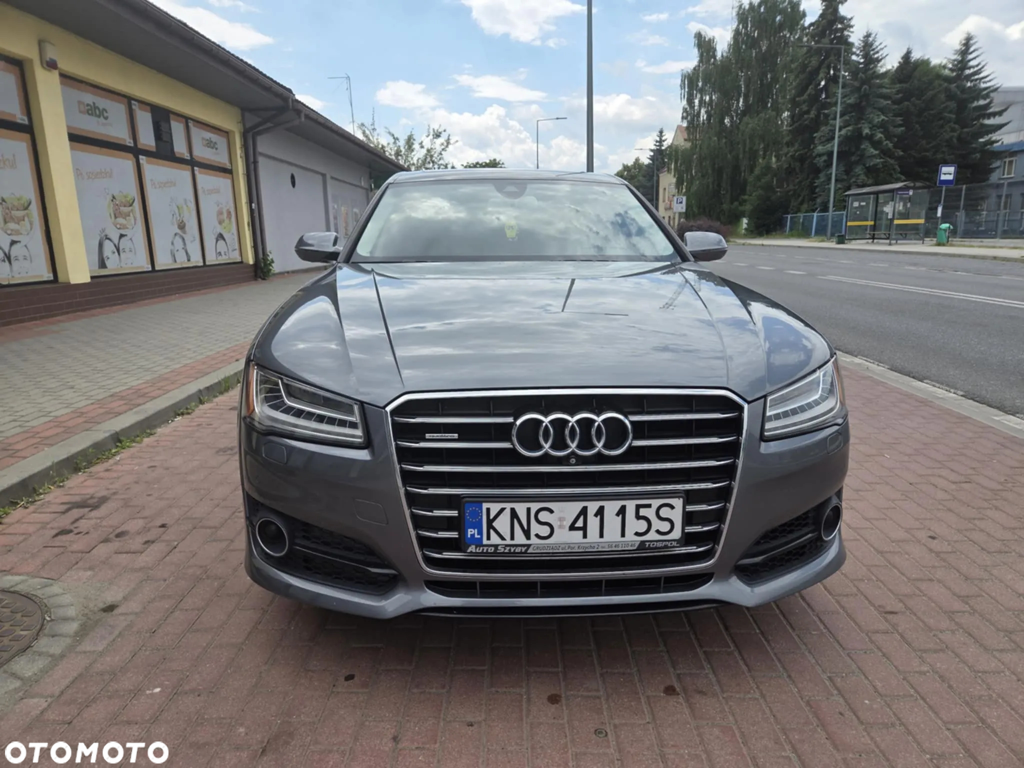 Audi A8 - 2