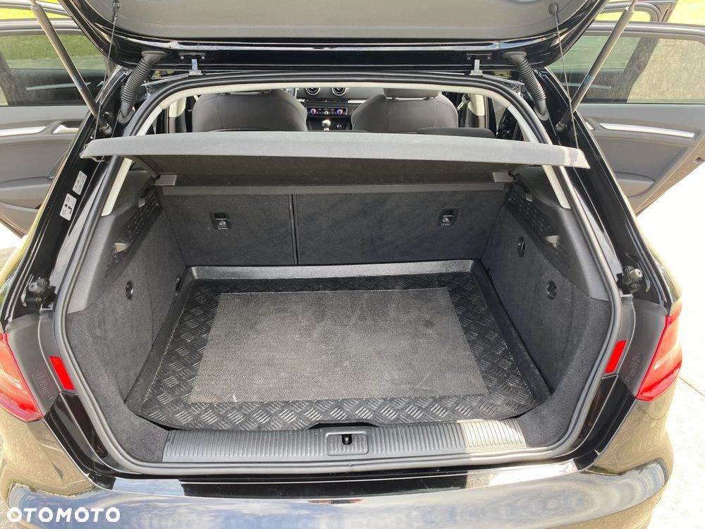 Audi A3 Sportback 2.0 TDI Attraction - 13