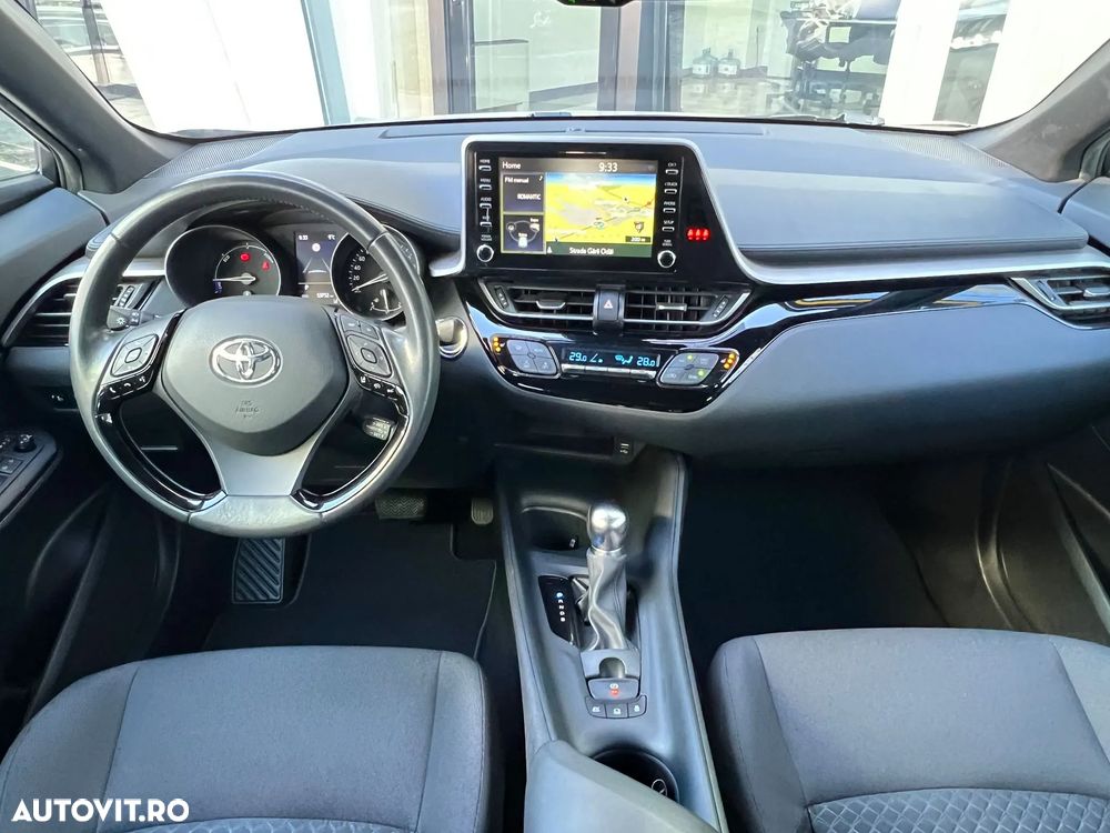 Toyota C-HR - 5