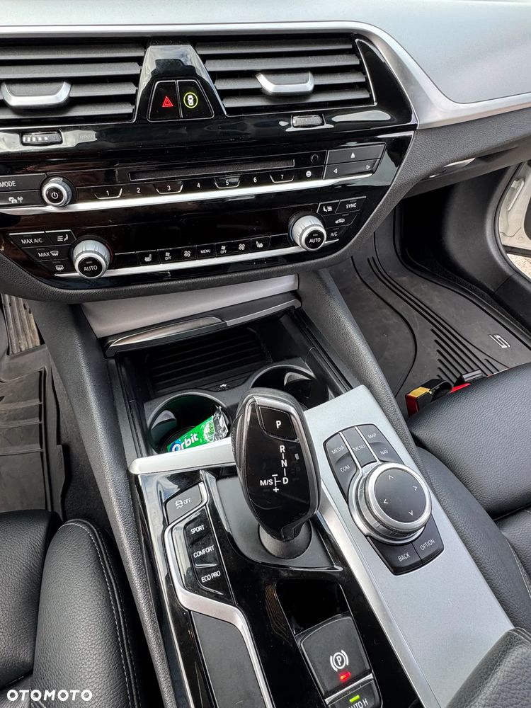 BMW Seria 5 530i xDrive - 20
