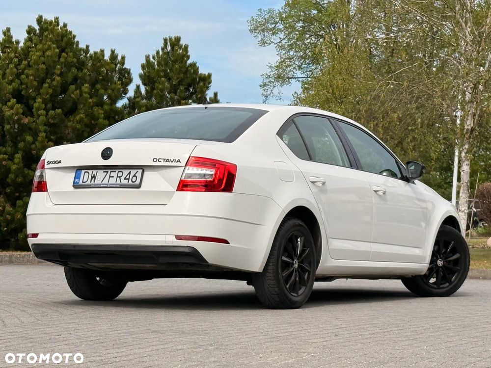 Skoda Octavia 1.6 TDI Style - 18
