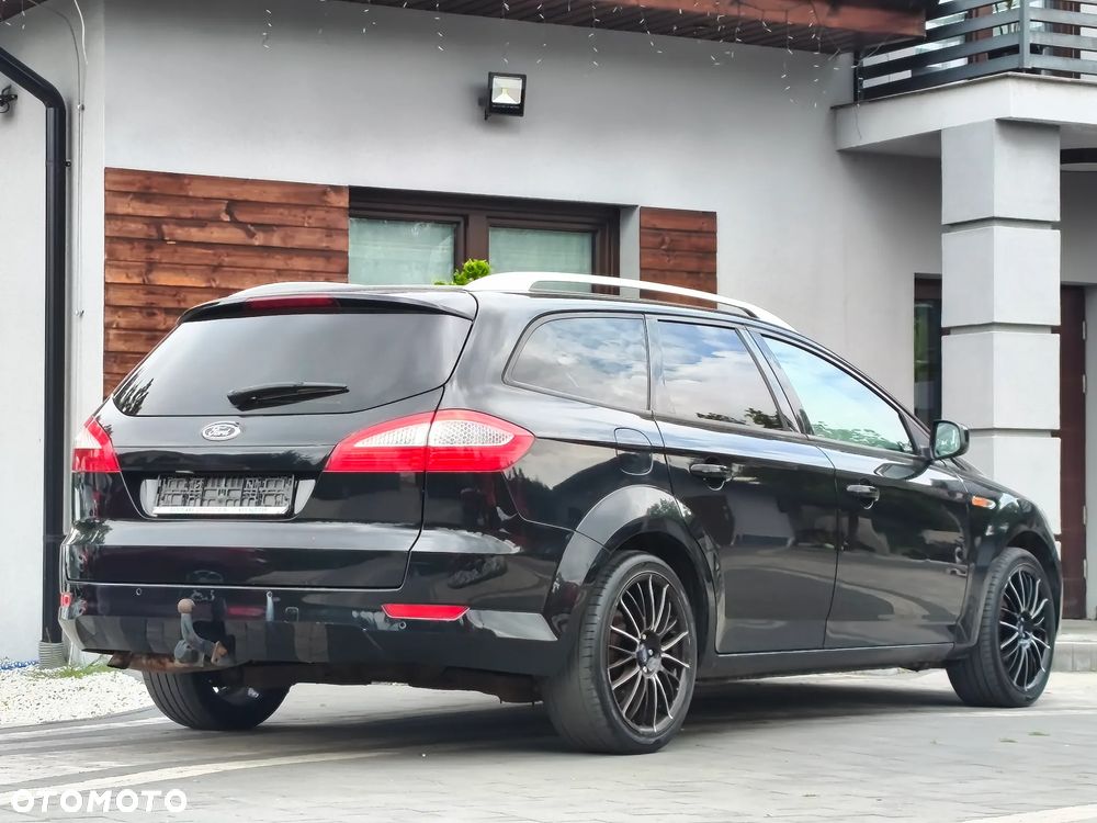 Ford Mondeo 2.0 TDCi Titanium - 18
