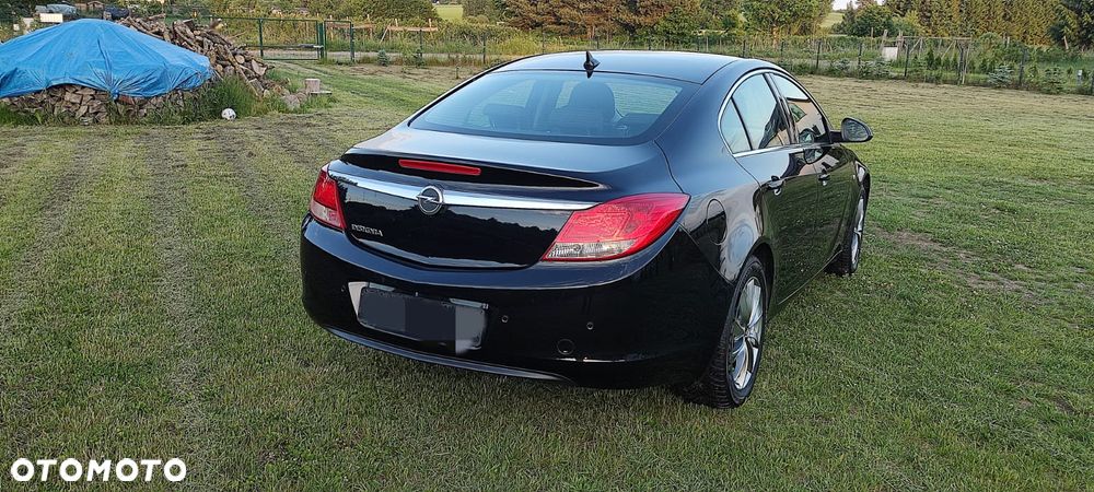 Opel Insignia 1.8 - 6