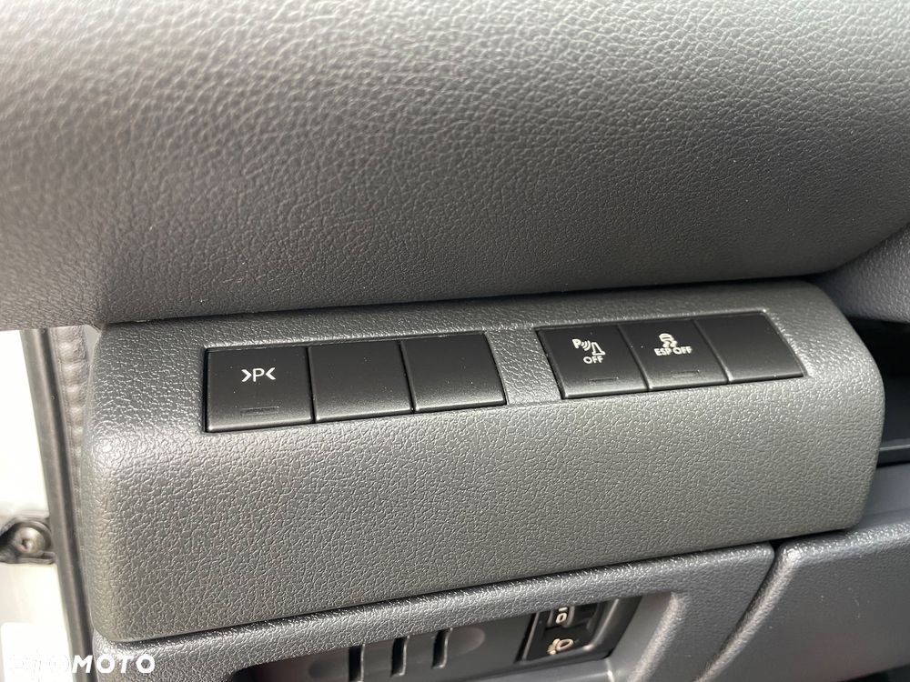 Peugeot 5008 HDI FAP 150 Family Plus - 29