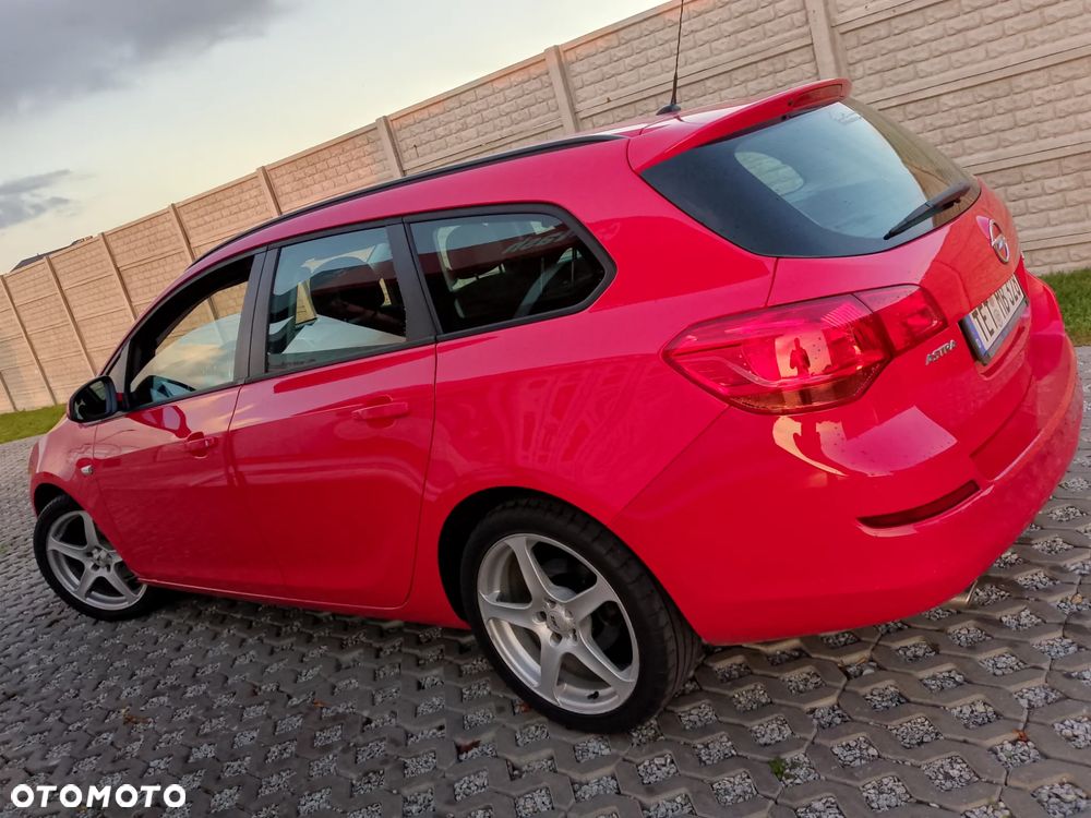 Opel Astra 1.3 CDTI DPF EcoFLEX Edition - 4