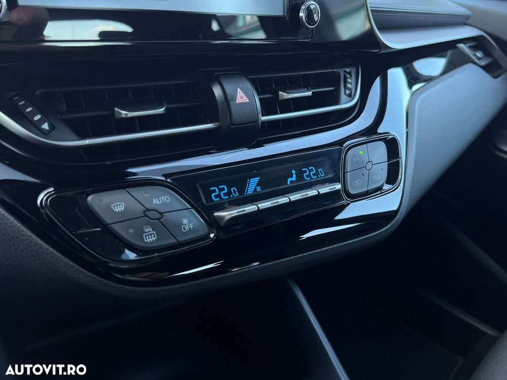 Toyota C-HR - 23