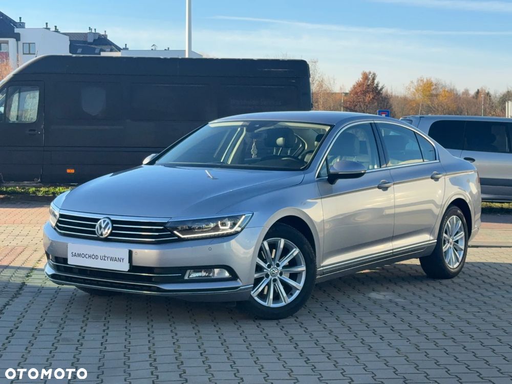 Volkswagen Passat 1.8 TSI BMT Highline DSG - 1