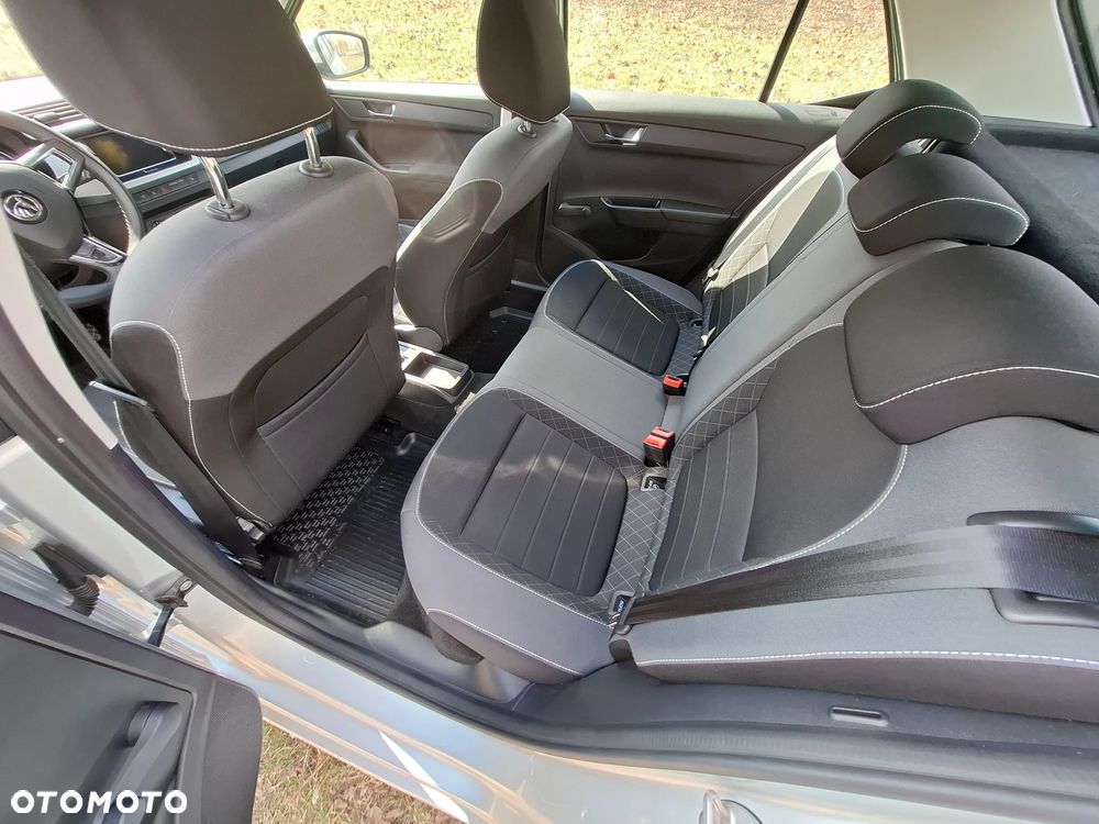 Skoda Fabia 1.0 TSI Ambition - 14