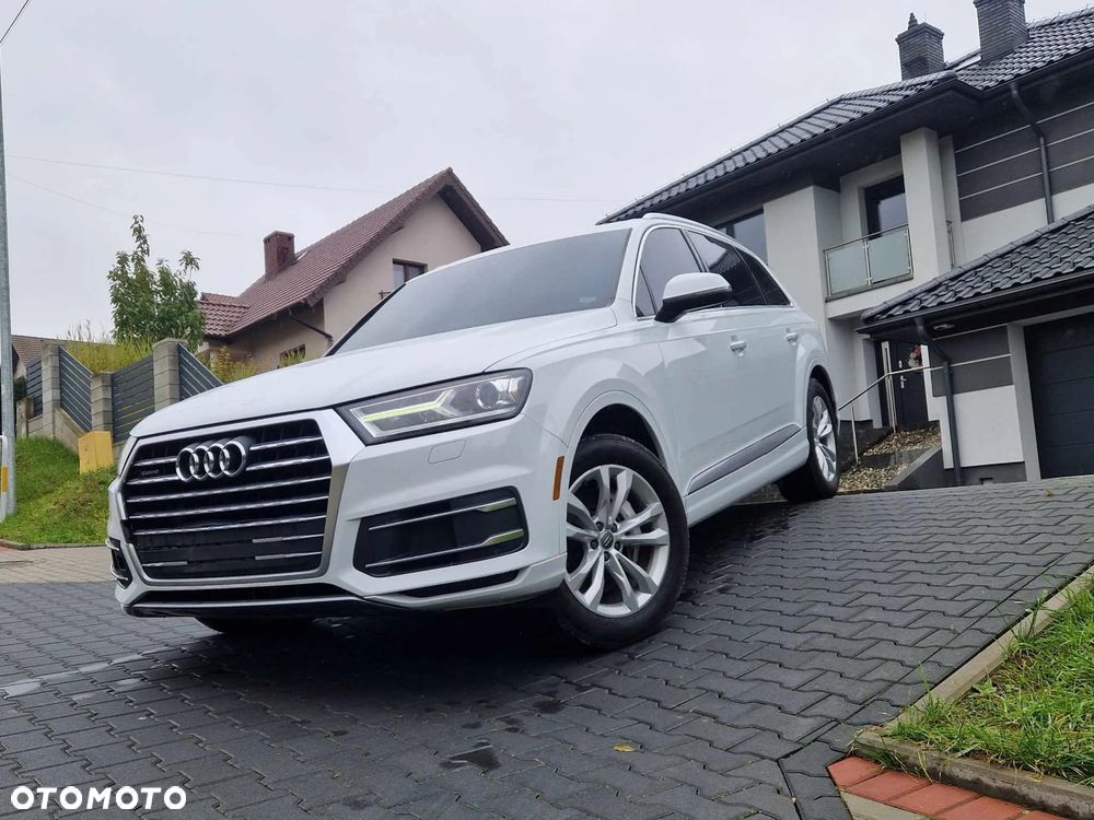 Audi Q7 3.0 TFSI Quattro Tiptronic - 1