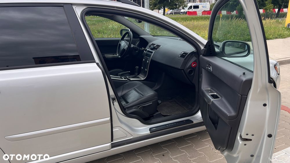 Volvo V50 1.6D DPF Kinetic - 9