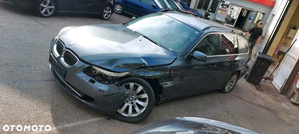 BMW Seria 5 530d Edition Sport - 11
