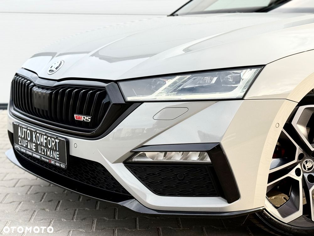 Skoda Octavia 2.0 TDI DSG RS Plus - 4