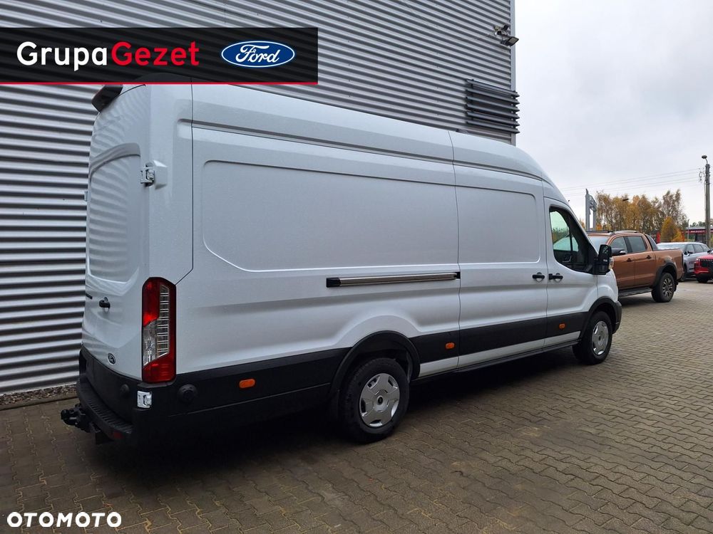 Ford Transit - 2
